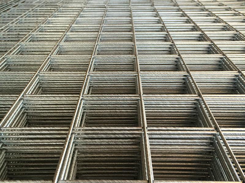 鋼筋焊接網片用于舊橋面改造，橋墩防裂等